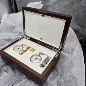Baekbeom Kim Goo & Yun Bonggil pocket watch- Official collectible watch